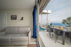 Appartements Le COQ -Splendide vue -magnifique piscine -Parking : photos des chambres