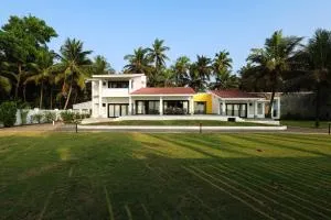 Seascape by EWA Properties - Malpe