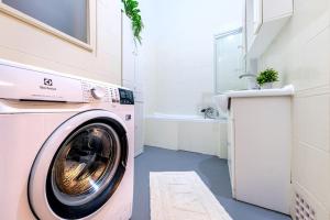 Sunny Apartment on the Buda side