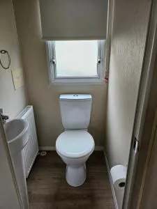 Beautiful 10 Berth Caravan - Blundeston