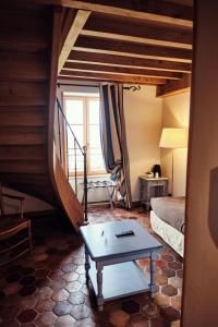 Hotels Hostellerie de la Tour d'Auxois : photos des chambres