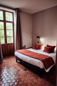 Hotels Hostellerie de la Tour d'Auxois : photos des chambres