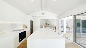 Hampton Heights by HolidayCo