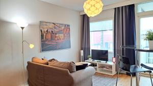 Kotimaailma Apartments - Saunallinen keskusta-studio - Suvantokatu