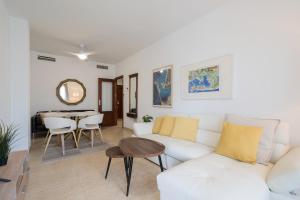 Maravilloso apartamento junto al mar a 5 km Cadiz