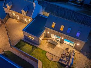 Villa en bord de mer avec piscine intérieure