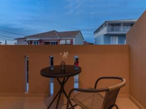 Enigma Rooms - 100m from Alykes beach, by ZanteWize