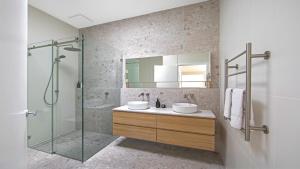 Oceano Escape by HolidayCo