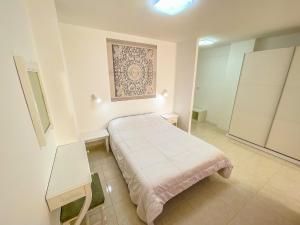 Rentaliday Los Cristianos Beach