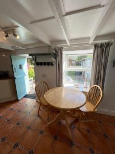 Carreg Llwyd cottage, Solva