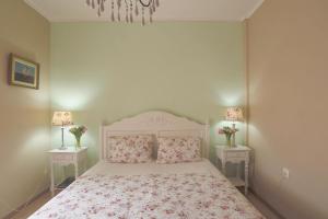 Mon Repos Deluxe Apartment by Corfuescapes