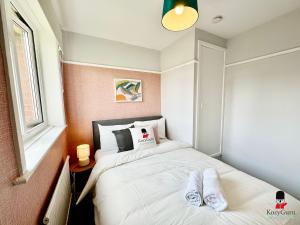 KozyGuru Spacious 3 BR 8ppl Hse 50% off Long stay