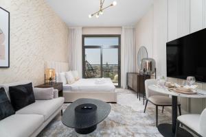 Nasma Luxury Stays - Laya Heights