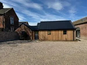 The Stables, Modern 2 bed, 4 person, Rural Barn Conversion with Great Access - 佩尼斯通