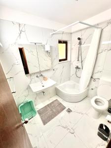 Apartments Tri Žala