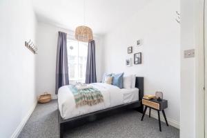 Central 1BR flat in Notting Hill, 1min to Tube