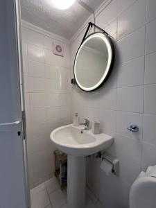 Vista del Mar House-Perfect for Families & Couples