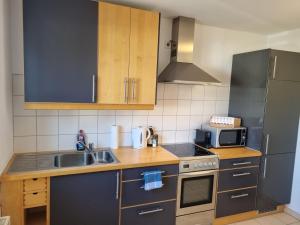 BMS BALANCE - Natur, Entspannung, King Size Bett, Free Parking, TOP Lage, Netflix