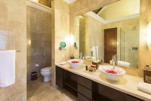 Escape to Paradise, Deluxe Fractional 2BR Garden Pool Villa Private Beach Near Uluwatu