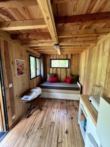 Campings Camping la Kahute - Tiny House au coeur de la foret : photos des chambres