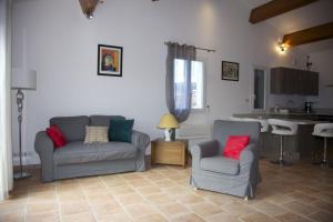 Appartements T3 coeur de Sanary - 100m du port : photos des chambres