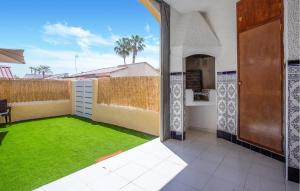 3 Bedroom Nice Home In Torrevieja