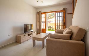 3 Bedroom Nice Home In Torrevieja