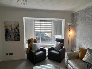 No 6, Ayr, 140m2, New Decor 2024, 3bedroom, detached house, with private gardens