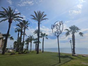 Mondrian Magic World - sea view first line of the beach