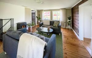 2 Bedroom Nice Home In Bjärnum