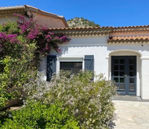 Maisons d'hotes La Roca Flora : photos des chambres