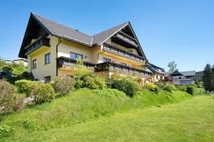 Pension Bergblick - Gasse