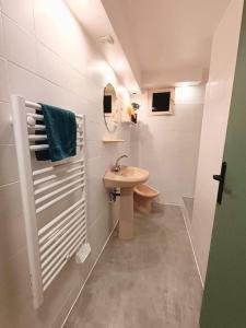 Maisons de vacances Gite lumineux avec jardin, terrasse et vue : photos des chambres