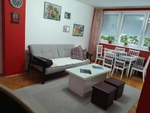 Vanja's Apartment :) - Dolno Nerezi