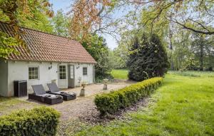 1 Bedroom Nice Home In Faaborg