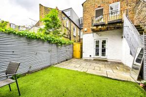 GuestReady - Lovely retreat with garden in London