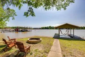 Private Dock and Fire Pit Cedar Creek Reservoir Gem - Athens