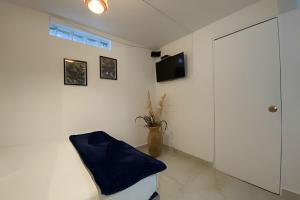 GURUS FR | Aparta Loft cerca hospital, Aeropuerto, escritorio