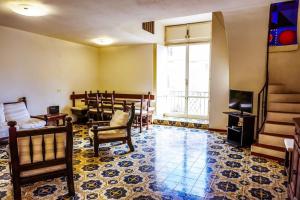 Storico Palazzo di Gaeta con abbonamento auto