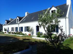 Maisons de vacances 4* a Belle ile en Mer, 5 chambres, 2 salles de bains, avec jardins privatifs : Maison 5 Chambres