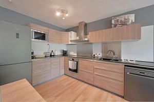 Oportes de la gare-parking-clim-5mins centre-ville