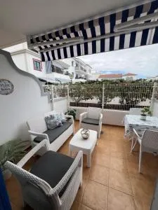 Pequeño refugio (My little shelter) - Las Chafiras