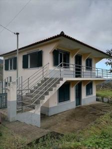 Villa Correia - Ribeiro Frio