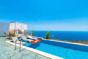 Villa Mulberry Collection 1 - Bezirgân