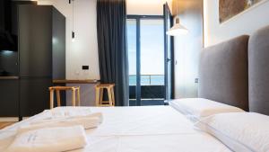 Azure Sea View Apartments