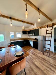 Coup de cœur charmante maison aux bois murés