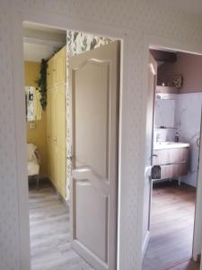 Sejours chez l'habitant chambres dans les Alpilles les jardins de meyrol : photos des chambres