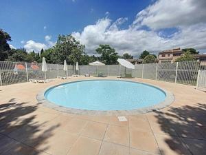 Maisons de vacances Coup de coeur charmante maison aux bois mures : photos des chambres