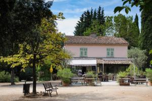 Maisons de vacances Coup de coeur charmante maison aux bois mures : photos des chambres