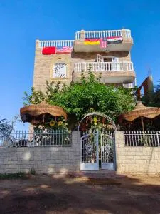 Dream Garden Luxor - El Bi‘îrât